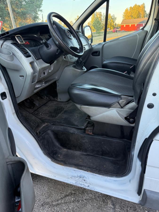 2005 Opel Vivaro 1.9 101hk 6 seter Hengerfeste 105 255km