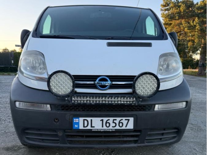 2005 Opel Vivaro 1.9 101hk 6 seter Hengerfeste 105 255km