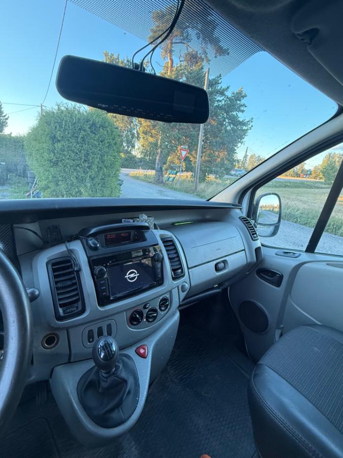 2005 Opel Vivaro 1.9 101hk 6 seter Hengerfeste 105 255km