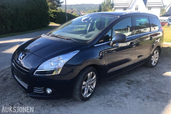 2011 Peugeot 5008 1.6 Diesel, 7 seter, Diesel, SOltak, S+V dekk, Reparasjonsobjekt