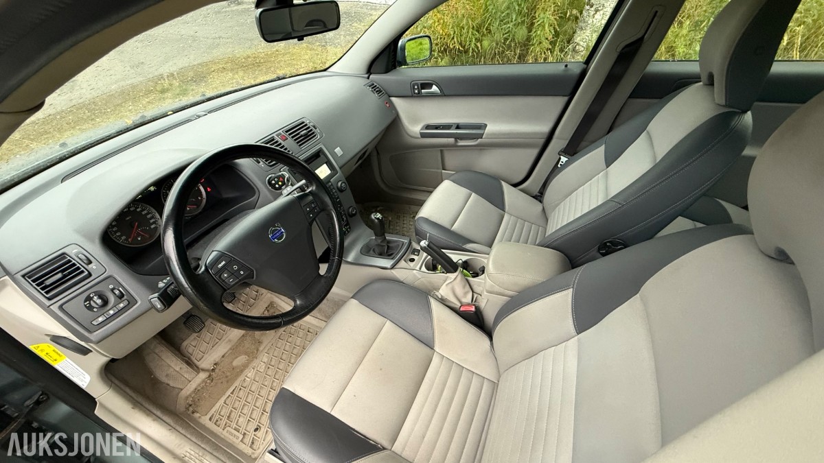 2005 Volvo V50, 2.0-136 D, 187000 km, Eu godkjent til 30.01.2028