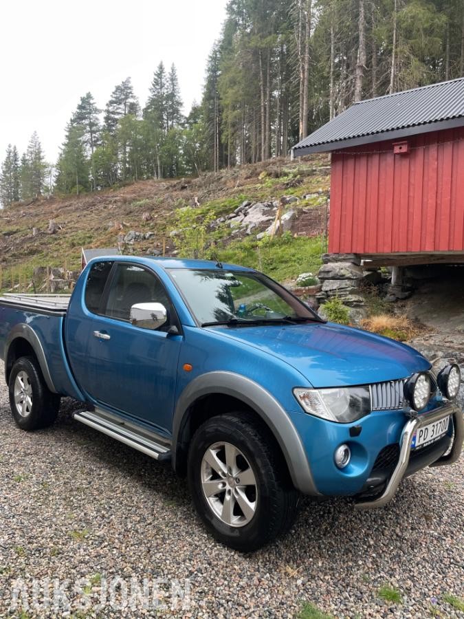2009 Mitsubishi L200 2.5 178hk 4WD hengerfeste s+v dekk