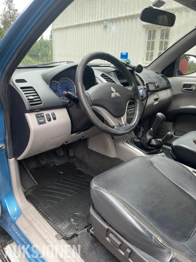 2009 Mitsubishi L200 2.5 178hk 4WD hengerfeste s+v dekk
