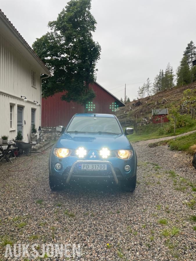 2009 Mitsubishi L200 2.5 178hk 4WD hengerfeste s+v dekk