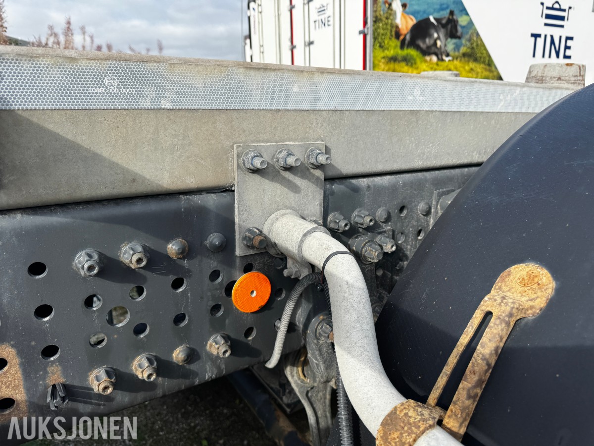 2018 Mercedes-Benz Actros 2553 containerchassis, 6x2 og Zepro bakløfter