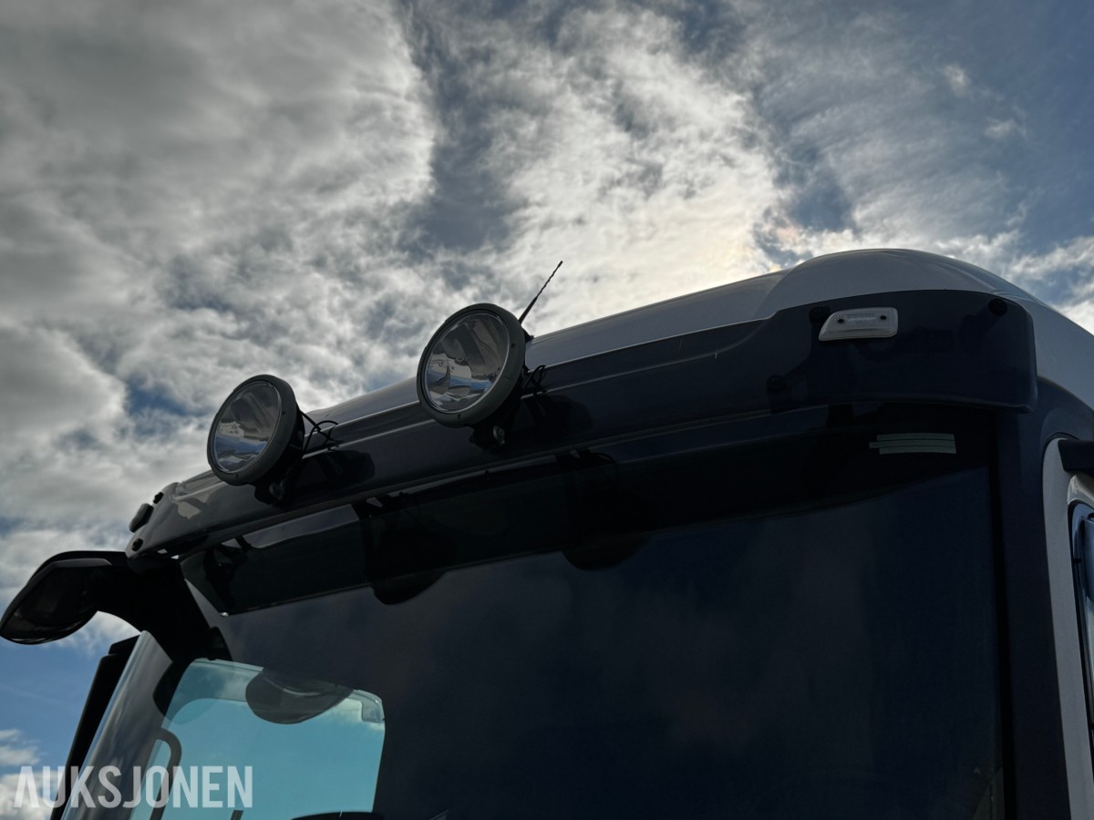 2018 Mercedes-Benz Actros 2553 containerchassis, 6x2 og Zepro bakløfter