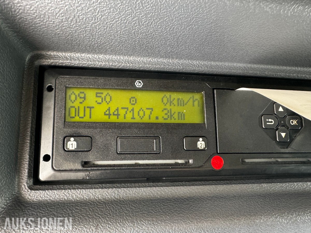 2018 Scania G 490 kjølebil med løftelem. 