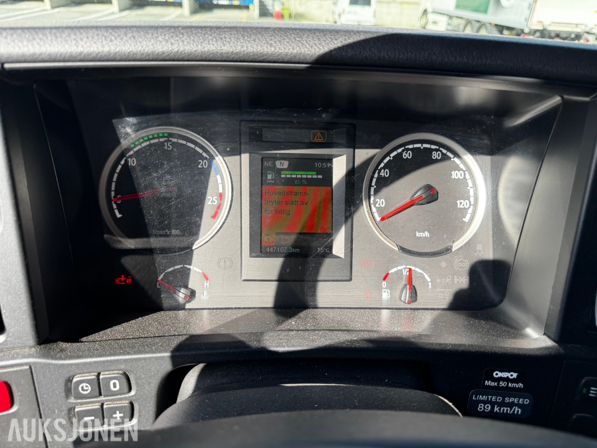 2018 Scania G 490 kjølebil med løftelem. 