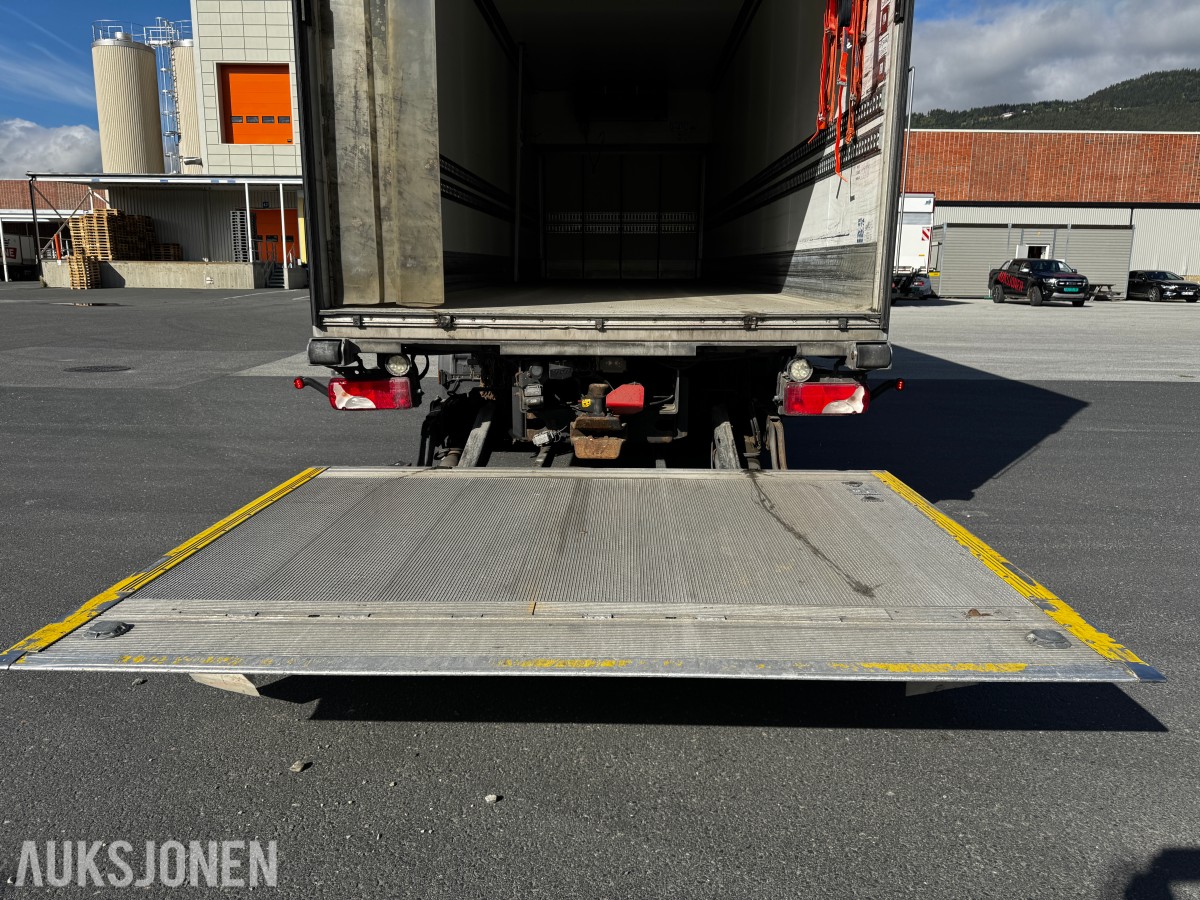 2018 Scania G 490 kjølebil med løftelem. 