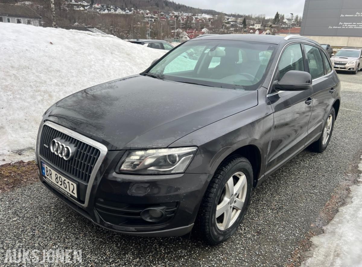 2010 Audi Q5 2.0 Quattro 170hk Alcantara Skinnseter Sommer og Vinterhjul