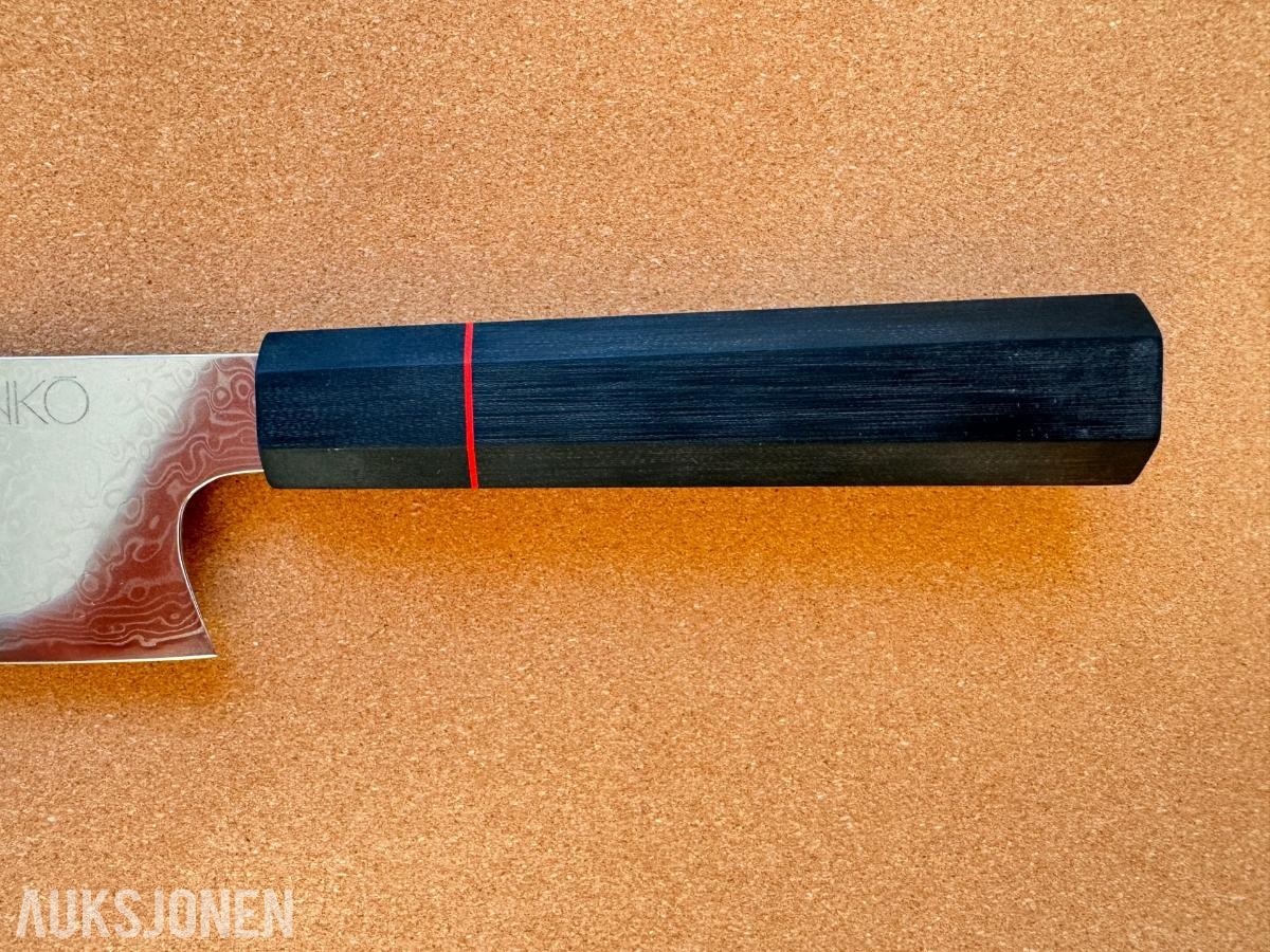 48 TIMERS AUKSJON – Senko Damaskus 67-lags Kiritsuke + Ostesett