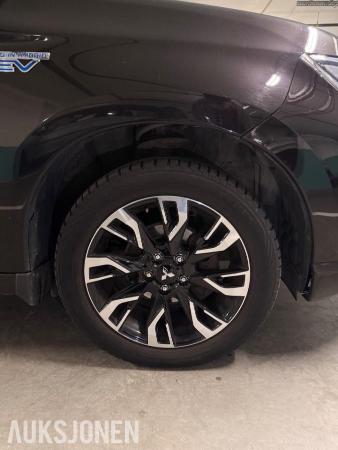 2016 Mitsubishi Outlander PHEV 2.0 Hybrid 202HK 4WD ACC, Hengerfeste, Ryggekamera