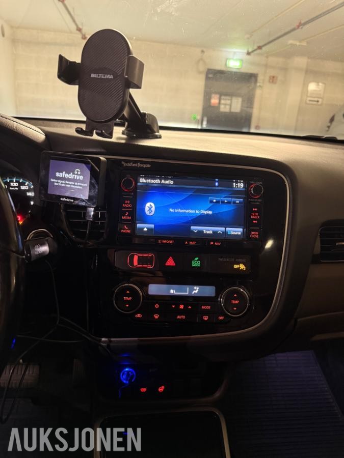 2016 Mitsubishi Outlander PHEV 2.0 Hybrid 202HK 4WD ACC, Hengerfeste, Ryggekamera