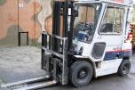 1991 Komatsu FD25-11 Dieseldrevet Motvektstruck