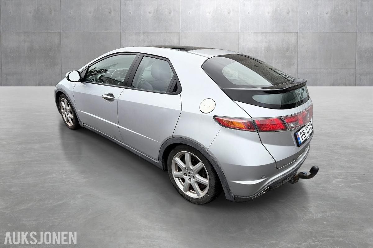 2008 Honda Civic 1.8 140 HK HENGERFESTE NAVI TAKLUKE CRUISE