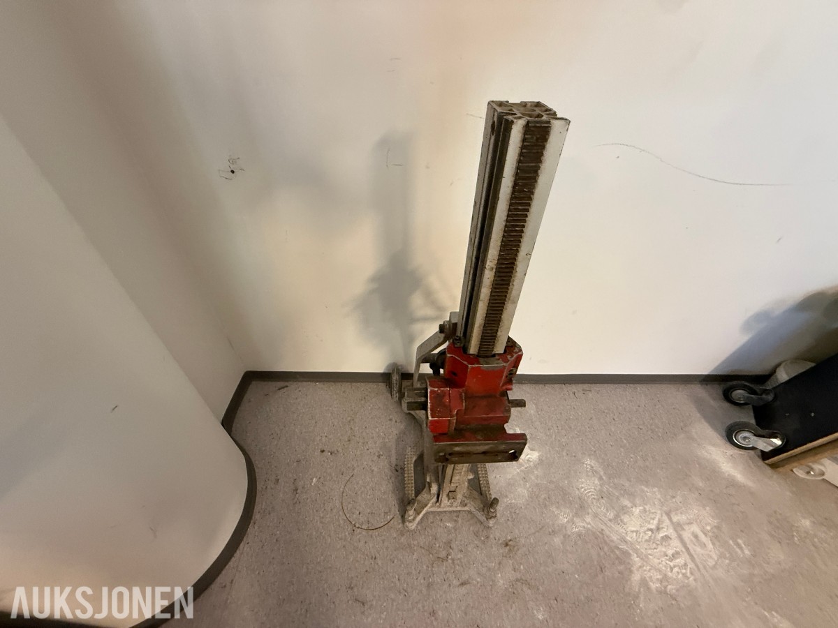 Borestativ / kjerneborestativ