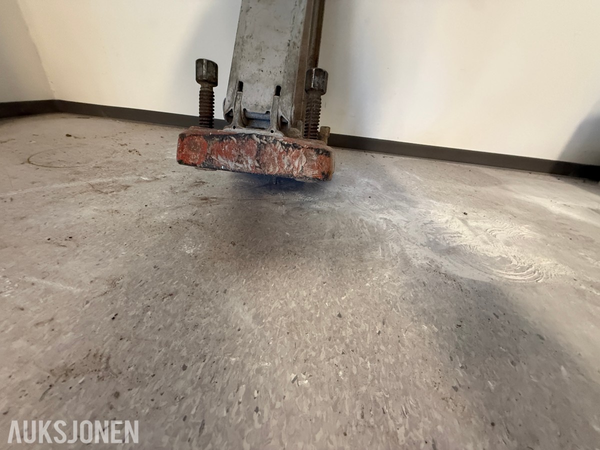 Husqvarna DS 450 borestativ