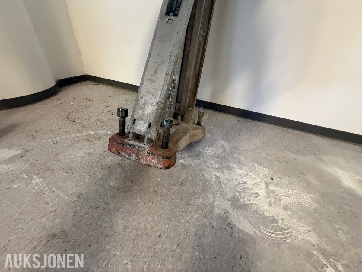 Husqvarna DS 450 borestativ