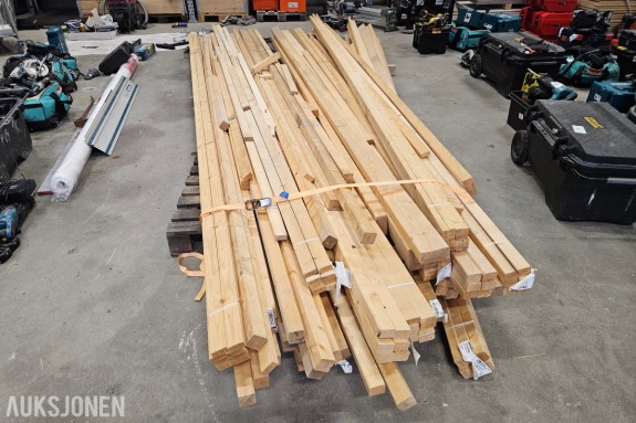 Gran konstruksjonslast - lekt og rekke KL1 - dimensjoner 48x48, 36x48 og 23x48 mm - lengder 4800 mm