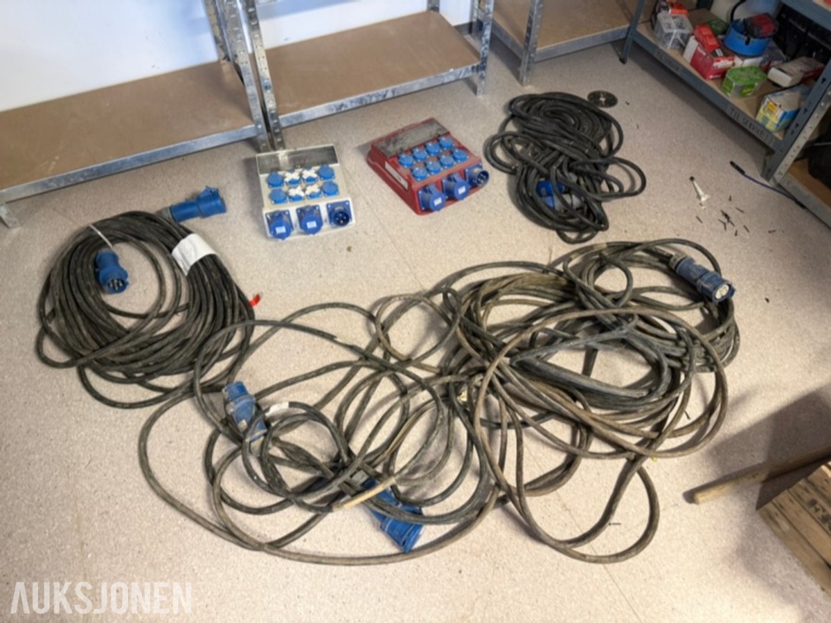 Byggestrømsentraler, skjøtekabler og industrikontakter