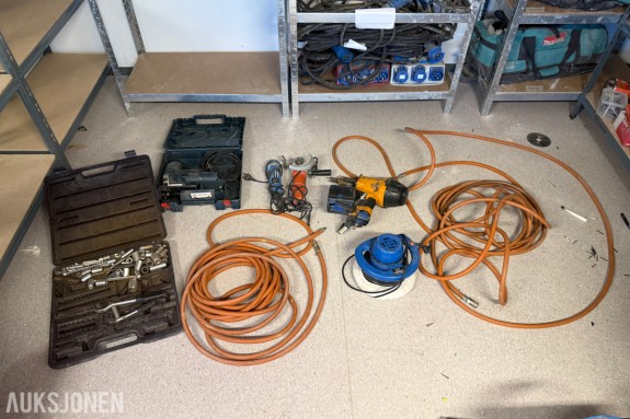 Verktøy og utstyr – Bosch, Bostitch, Black & Decker og Biltema