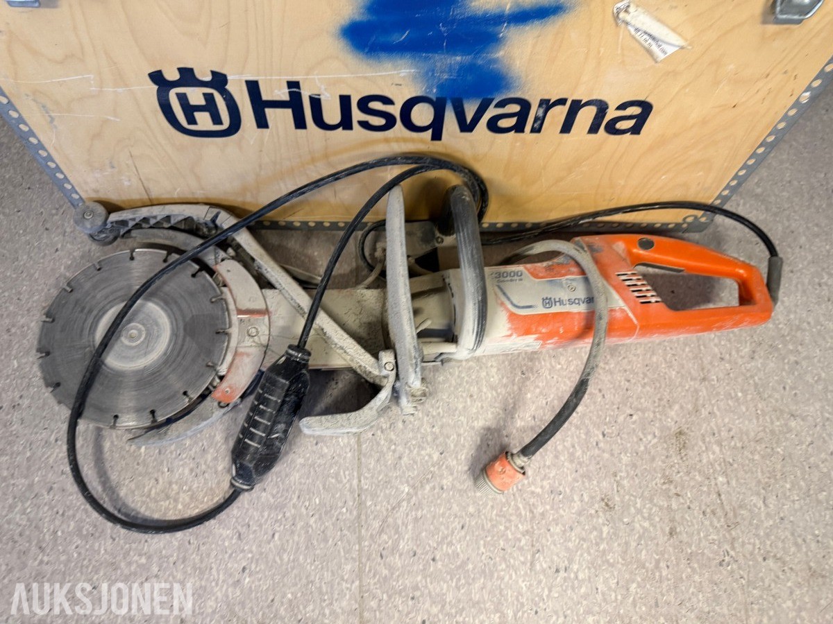 Husqvarna K 3000 Cut-n-Break betongsag med kasse og tilbehør
