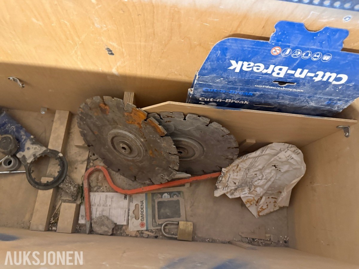Husqvarna K 3000 Cut-n-Break betongsag med kasse og tilbehør
