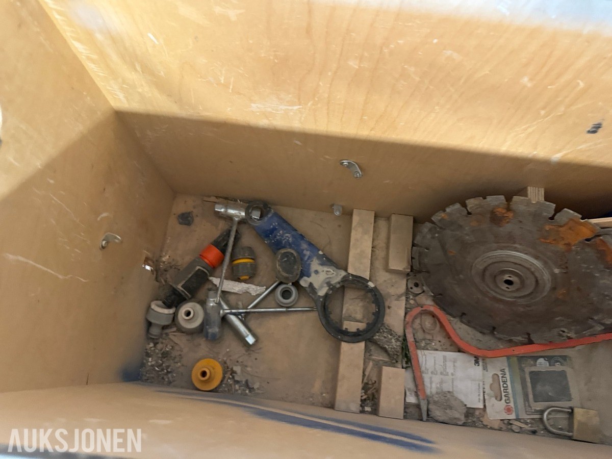 Husqvarna K 3000 Cut-n-Break betongsag med kasse og tilbehør