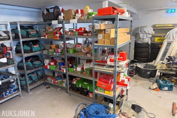 3 reoler med skruer, festemateriell og montasjeartikler – Fischer, Hilti, ESSVE, MFT m.fl.