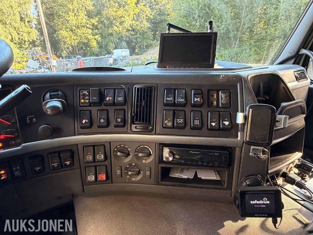 2011 Volvo FM krokbil med Joab krok - EU-godkjent
