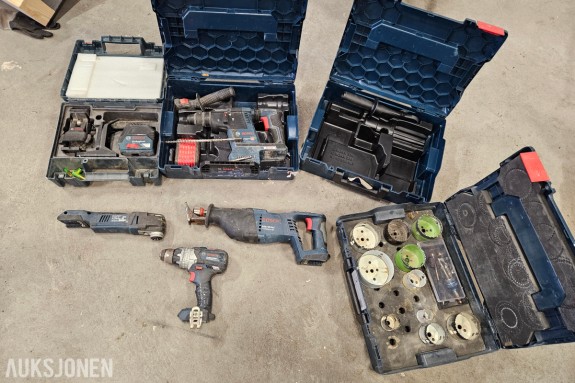 Bosch Professional 18V - borhammer GBH 18V-26, multiverktøy GOP 18V-EC - bajonettsag og drill - grønn krysslaser GCL 2-15 G og hullsag-sett