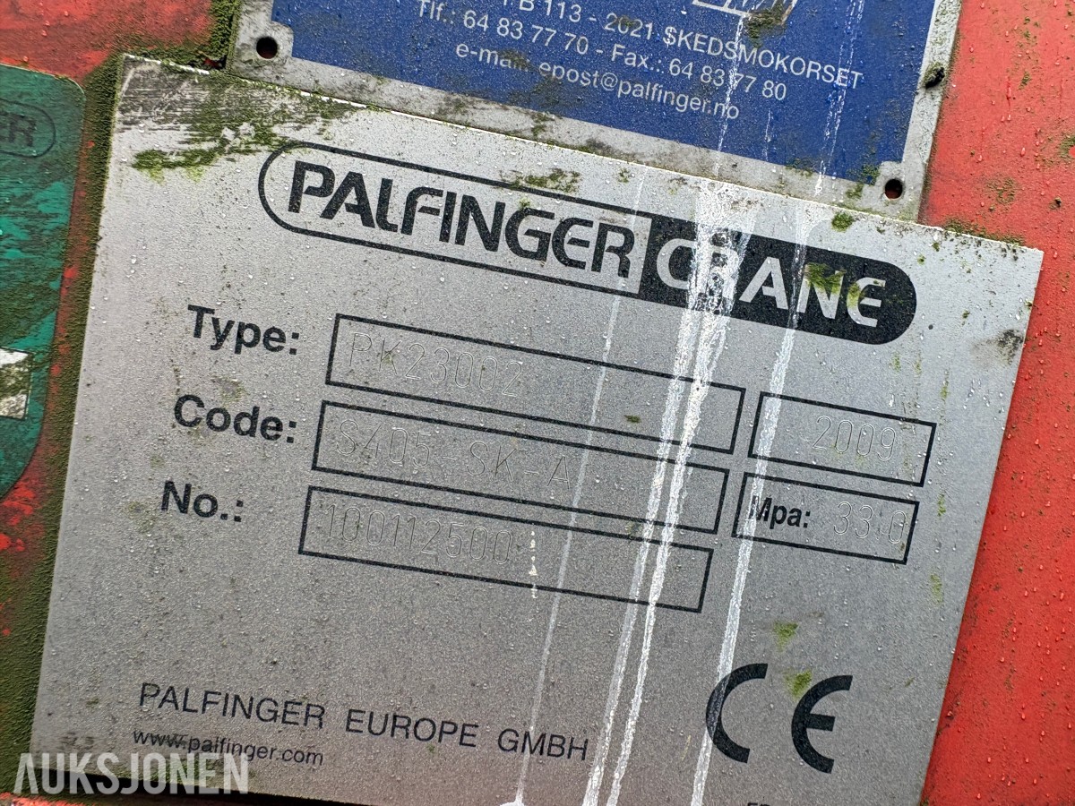 2009 krokflak med Palfinger PK23002 Performance kran