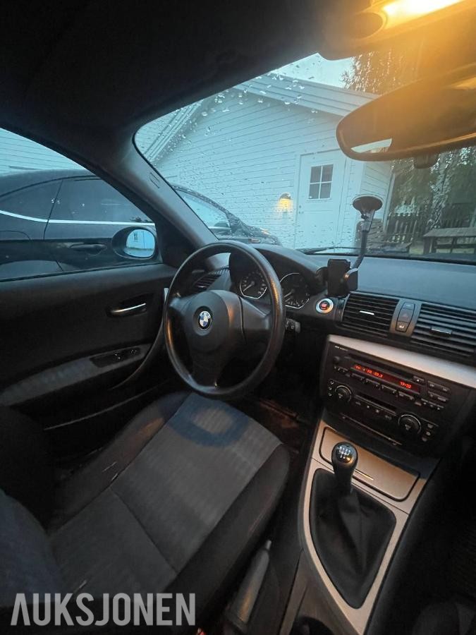 2005 BMW 1-serie 116i 1.6 116hk Manuell Setevarme