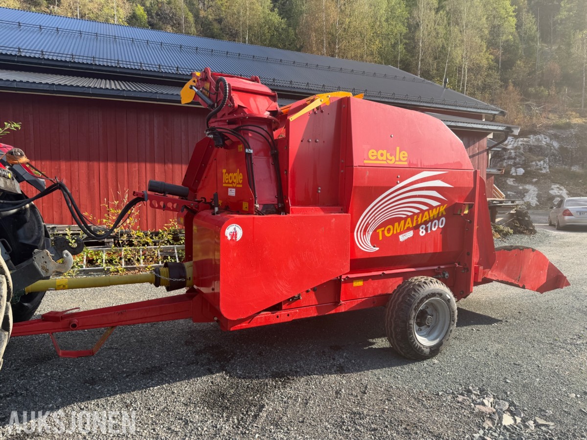 2019 Teagle Tomahawk 8100 Halmkutter, hydraulisk utkast, fjernkonsoll
