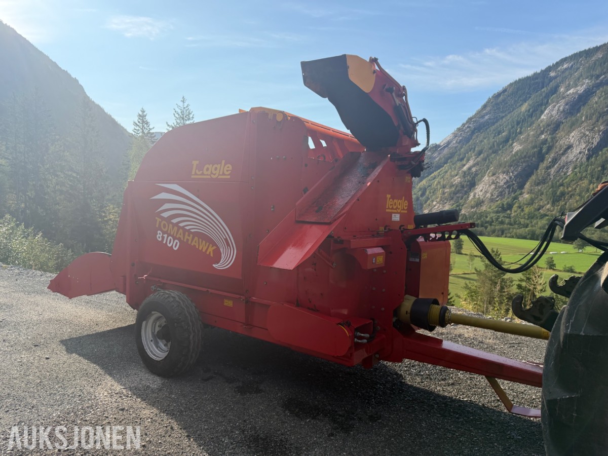 2019 Teagle Tomahawk 8100 Halmkutter, hydraulisk utkast, fjernkonsoll