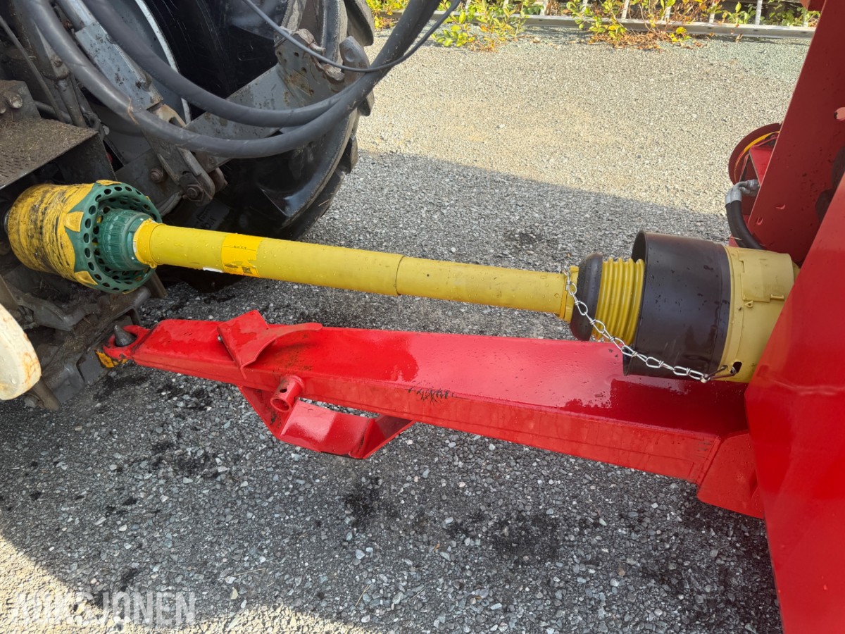 2019 Teagle Tomahawk 8100 Halmkutter, hydraulisk utkast, fjernkonsoll