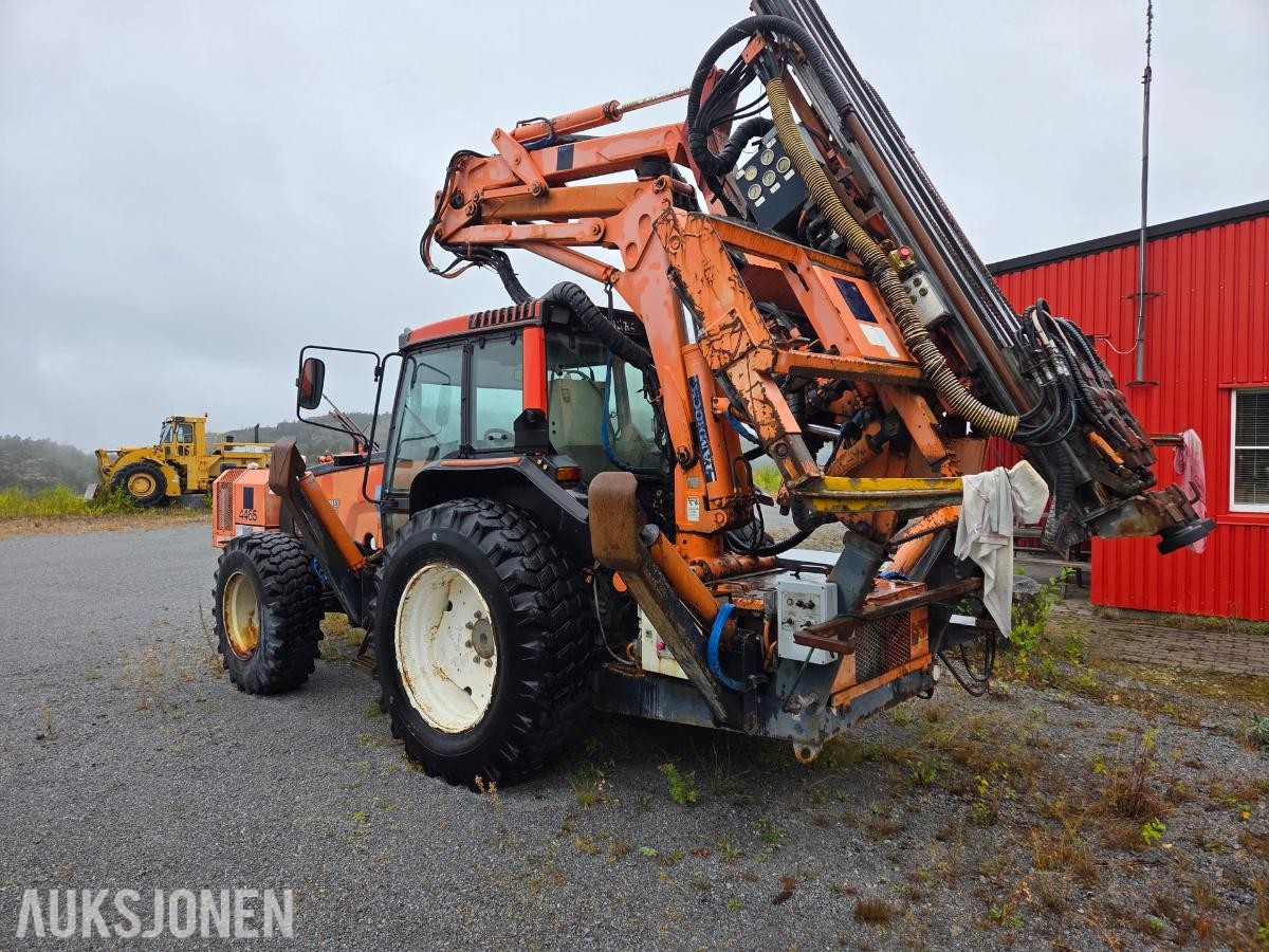 2000 TAMROCK PB200 TRIMMER montert på Valmet 8150 traktor