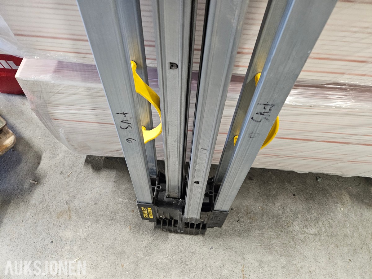 Stanley FatMax sammenleggbar arbeidsbukk/sagbukk