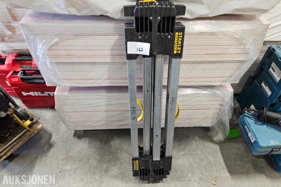 Stanley FatMax sammenleggbar arbeidsbukk/sagbukk