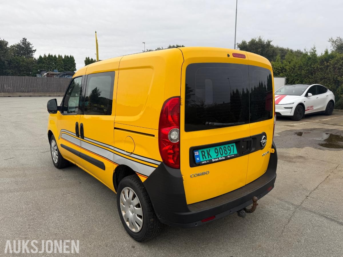2015 Opel Combo 1.2-90 D, 159061km