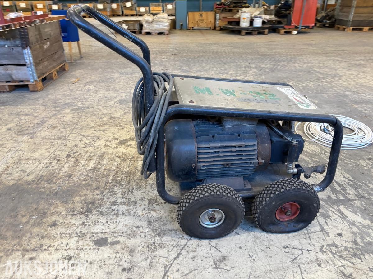 MOBIL ELEKTRISK HØYTRYKKSVASKER 500BAR - 18L