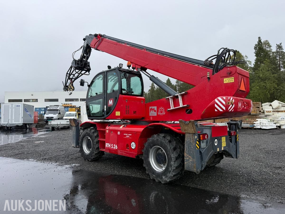2013 Magni RTH 5.26 teleskoptruck, 2 472 t, personkurv, pallegafler, skuffe, jib og fjernkontroll