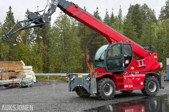 2013 Magni RTH 5.26 teleskoptruck, 2 472 t, personkurv, pallegafler, skuffe, jib og fjernkontroll