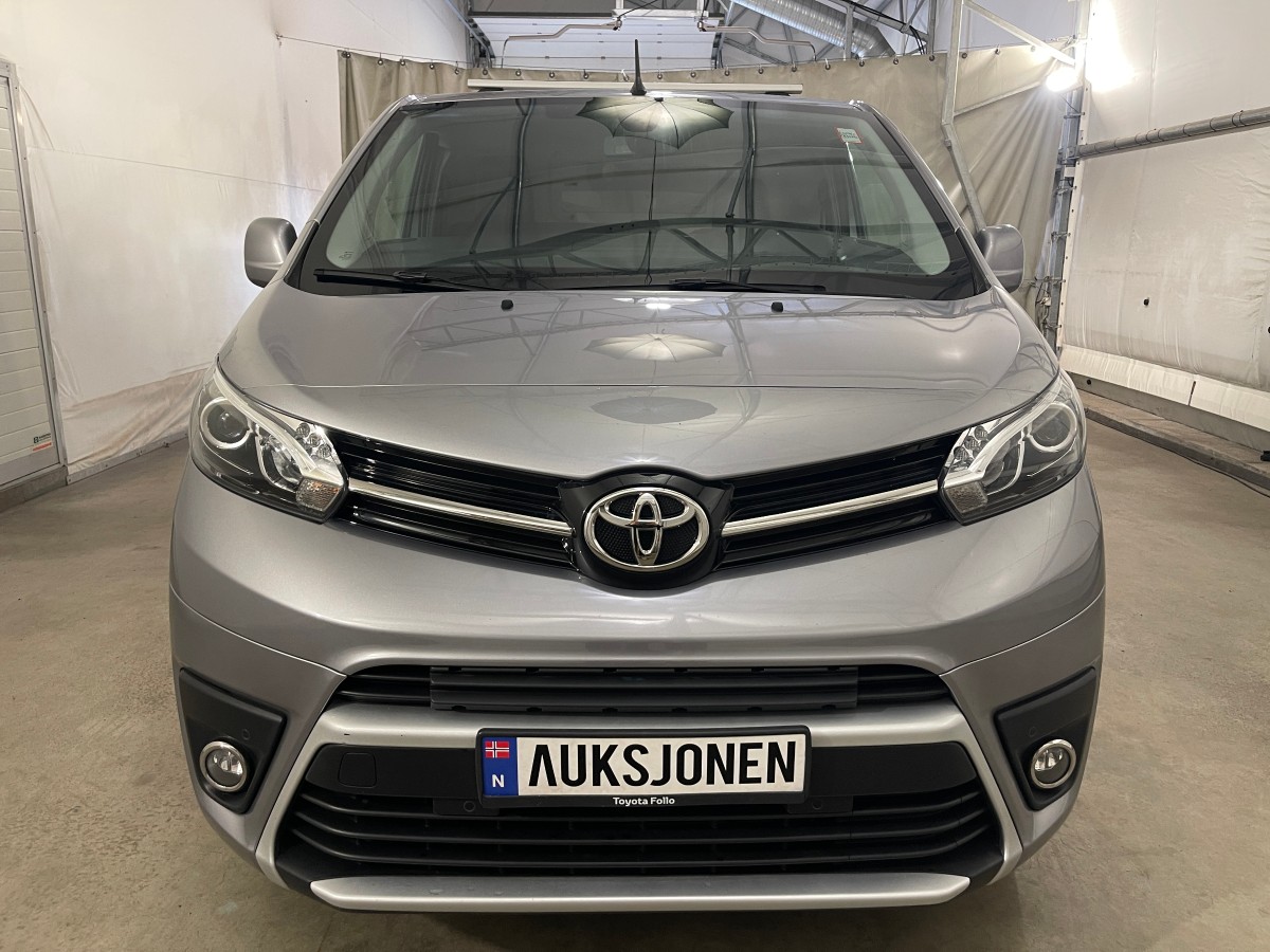 2021 Toyota ProAce ELECTRIC 75kWT 136 HK HENGERFESTE KAMERA NAVI CRUISE SKYVEDØRER 