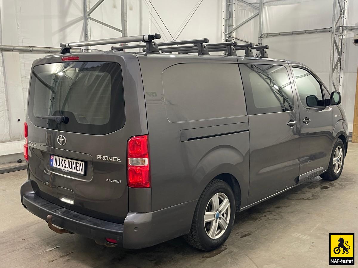 2021 Toyota ProAce ELECTRIC 75 KWH 136 HK AUT NAVI KAMERA CRUISE SKYVEDØRER