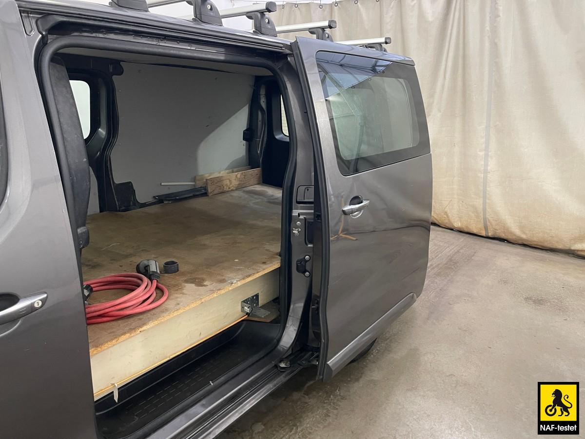 2021 Toyota ProAce ELECTRIC 75 KWH 136 HK AUT NAVI KAMERA CRUISE SKYVEDØRER