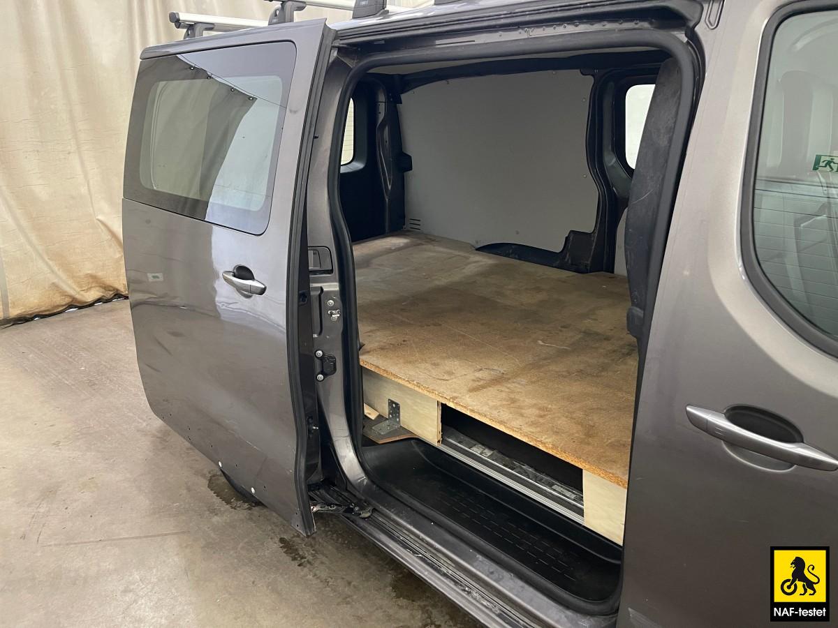2021 Toyota ProAce ELECTRIC 75 KWH 136 HK AUT NAVI KAMERA CRUISE SKYVEDØRER