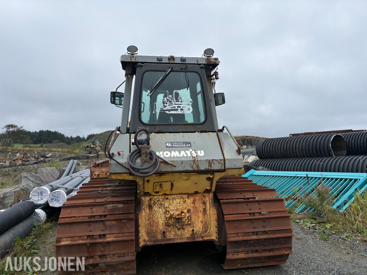 1996 Komatsu D65PX-12 bulldoser
