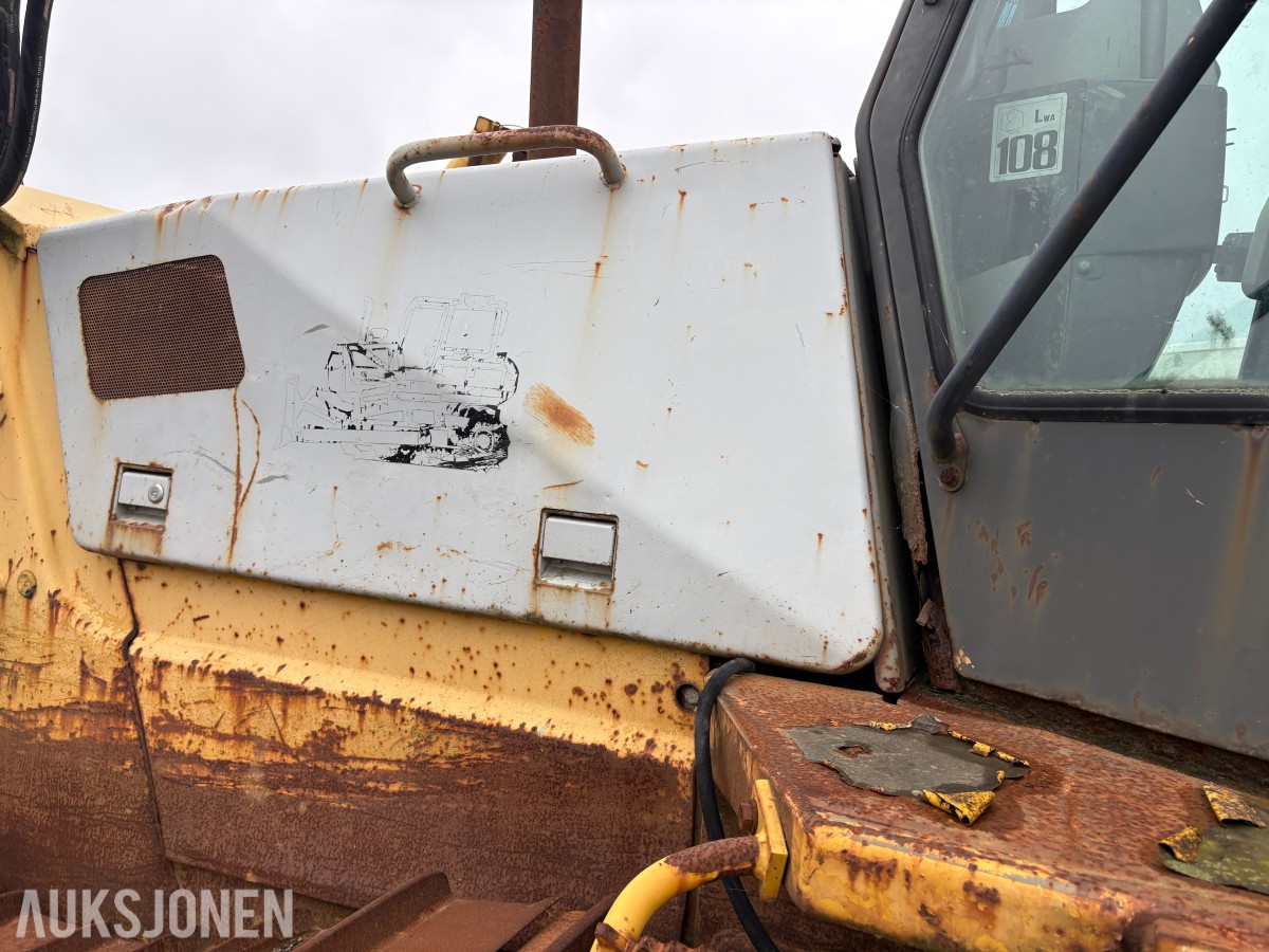 1996 Komatsu D65PX-12 bulldoser