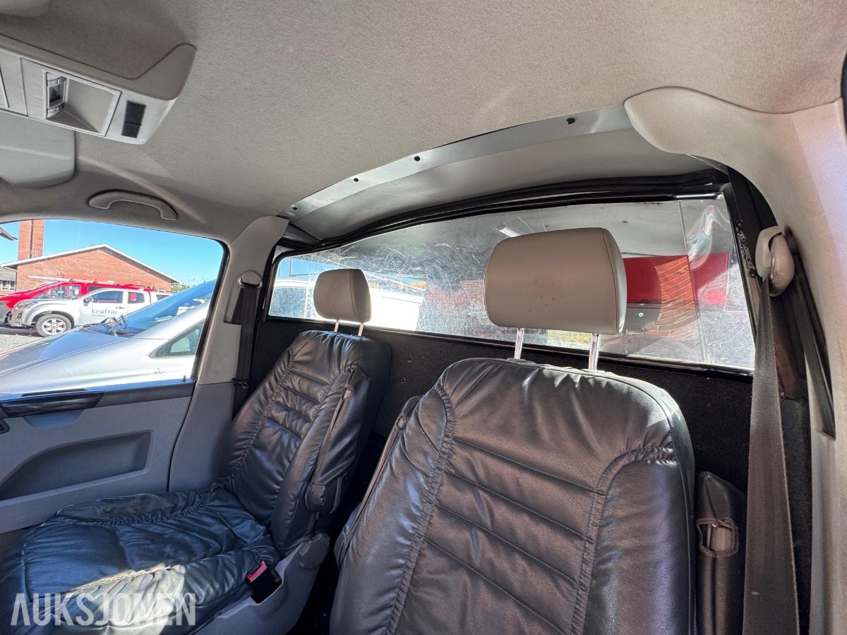 2013 VW TRANSPORTER 2.0 TDI 180HK 4MOTION med innredning / EU-ok / 273254km